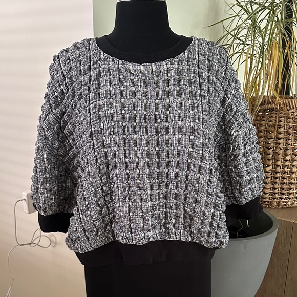 Maeve by Anthropologie Puff Sleeve Bubble Top Textured Women's Top - XLarge - Picture 2 of 13